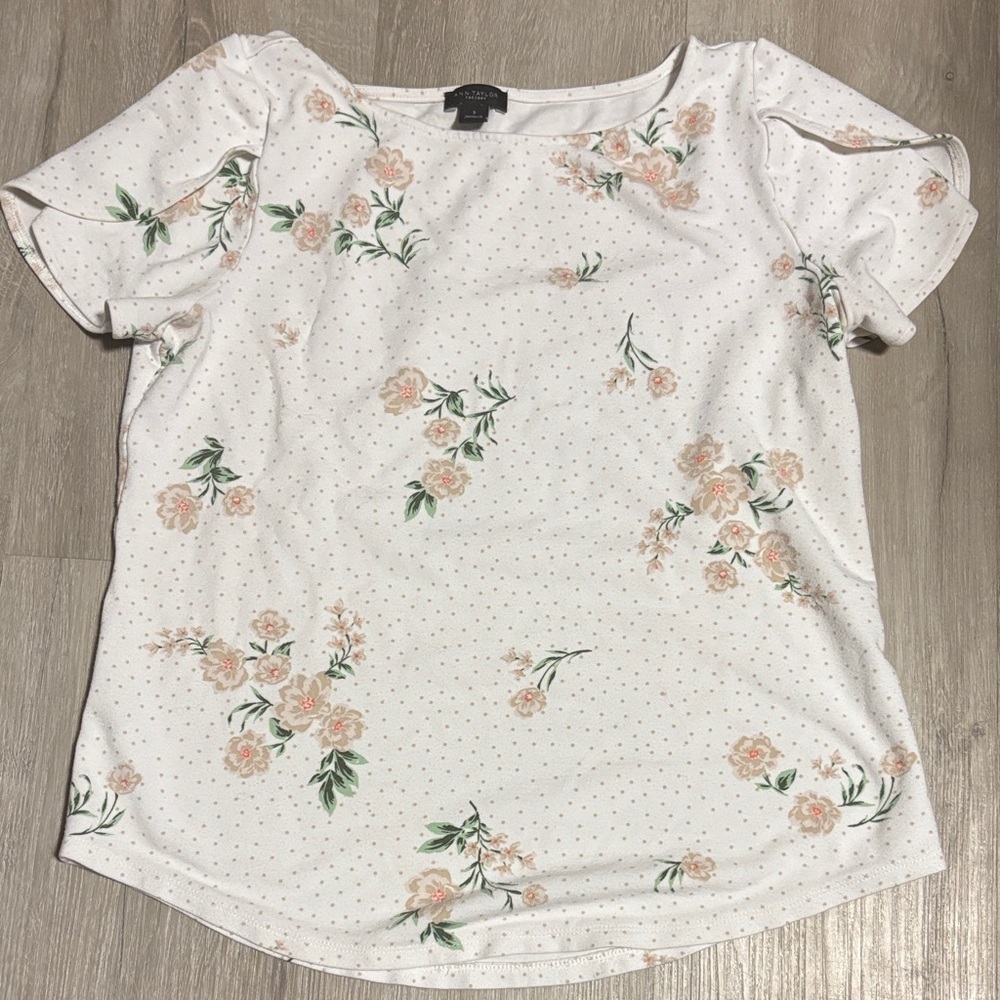 Ann‎ Taylor Factory White Floral Blouse